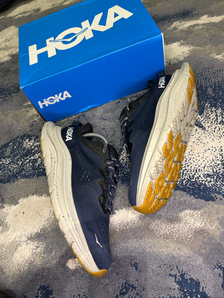 HOKA KAWANA TRAINERS - UK 8