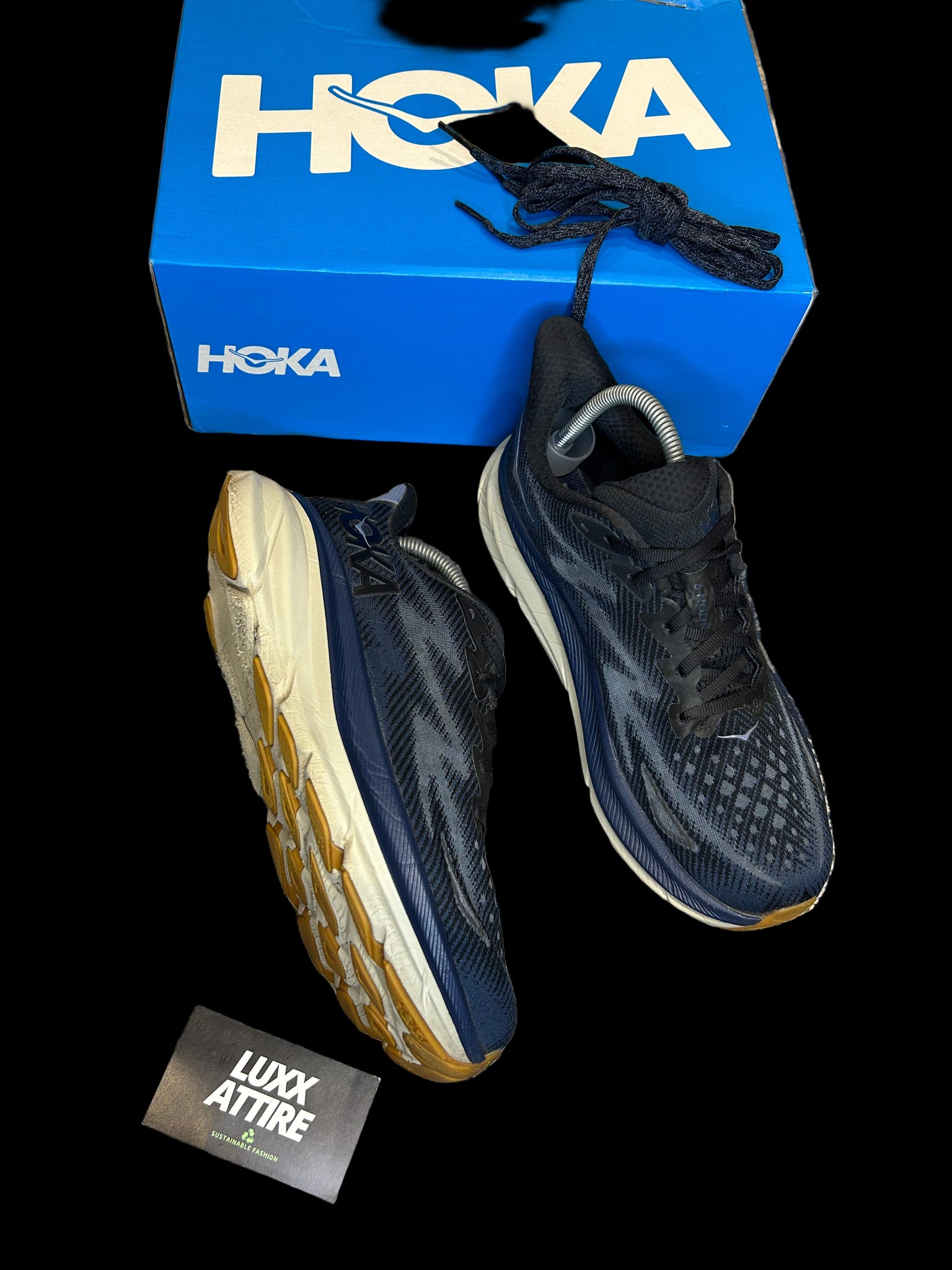 HOKA CLIFTON 9 - UK 8.5