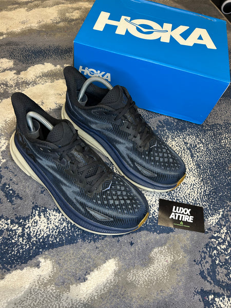 HOKA CLIFTON 9 - UK 8.5