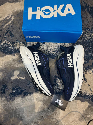 HOKA CLIFTON 10 TRAINERS - UK 9